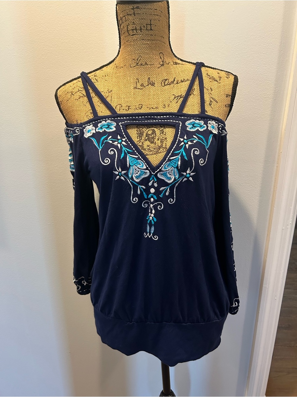 Boston Proper Navy Cold-Shoulder Embroidered Tunic with Teal Accents
